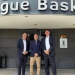 Ευθύμης Ρεντζιάς και Μιχάλης Μελής συναντήθηκαν με τον CEO της EuroLeague Τσους Μπουένο στη Βαρκελώνη
