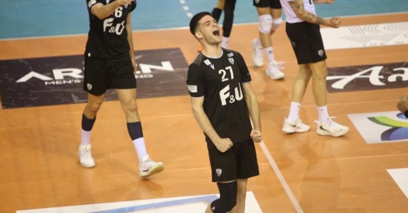 Αφήνει τον ΠΑΟΚ για την Α2 βόλεϊ ανδρών της Ιταλίας ο Σταύρος Μούχλιας