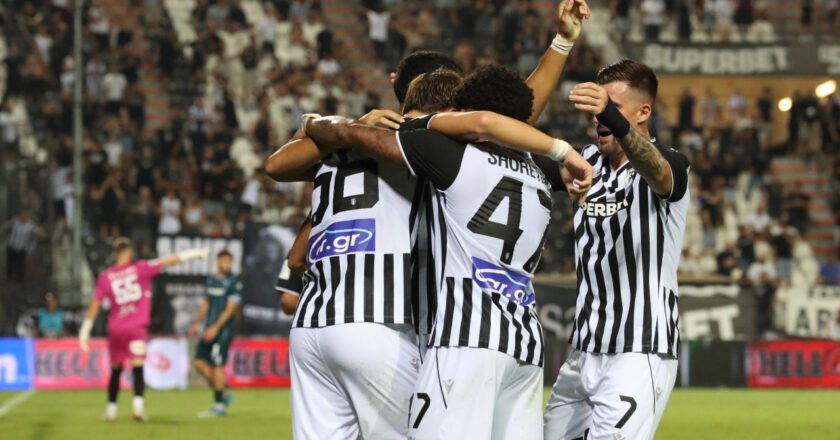 Ο ΠΑΟΚ επικράτησε 4-0 του Λεβαδειακού και ξεκίνησε με το… δεξί την εφετινή Super League, παίρνοντας ψυχολογία ενόψει της ρεβάνς με την Μπραν