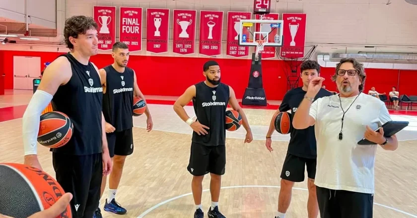 Προετοιμάζεται στις εγκαταστάσεις της Αρμάνι ο ΠΑΟΚ