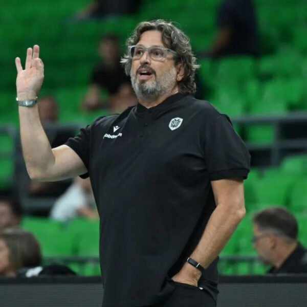 Τρινκιέρι: «Έπρεπε να πάρουμε καλύτερες αποφάσεις στο τέλος, να προετοιμαστούμε για το Super Cup»
