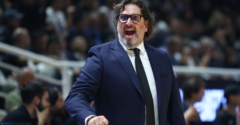 Τρινκιέρι: «Αν η φανέλα δεν είναι γεμάτη… αίμα και ιδρώτα, δε θα είμαστε ευχαριστημένοι»