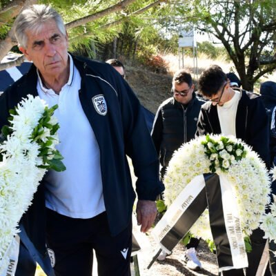 Όλη η οικογένεια του ΠΑΟΚ στα Τέμπη για τα αδικοχαμένα «αετόπουλα»