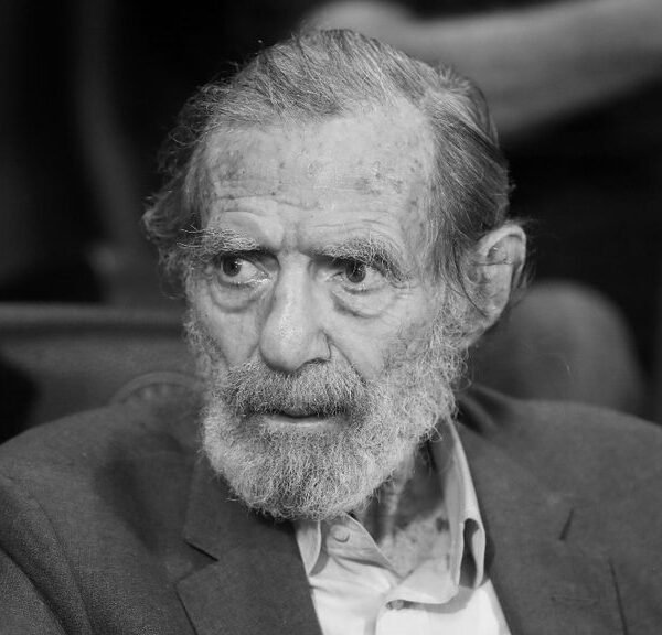ΠΑΟΚ για Γιώργο Βαρδινογιάννη: «Ας είναι ελαφρύ το χώμα που θα τον σκεπάζει»
