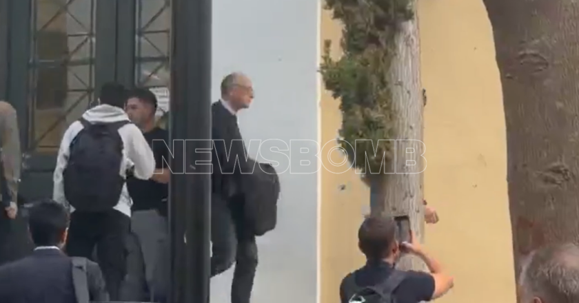Φανέλες του Ολυμπιακού και πάνω από 930.000 ευρώ κατέσχεσε η ΕΛΑΣ από τα σπίτια των έξι συλληφθέντων